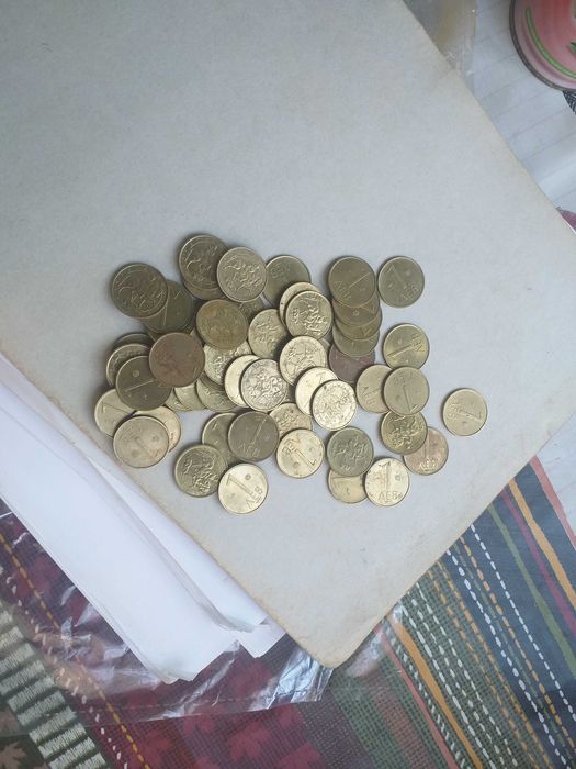 Продавам стари бг монети от 1992