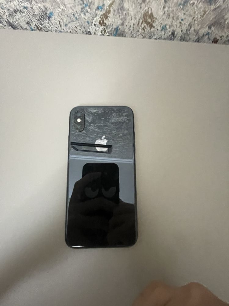 iPhone 10, торг имеется.
