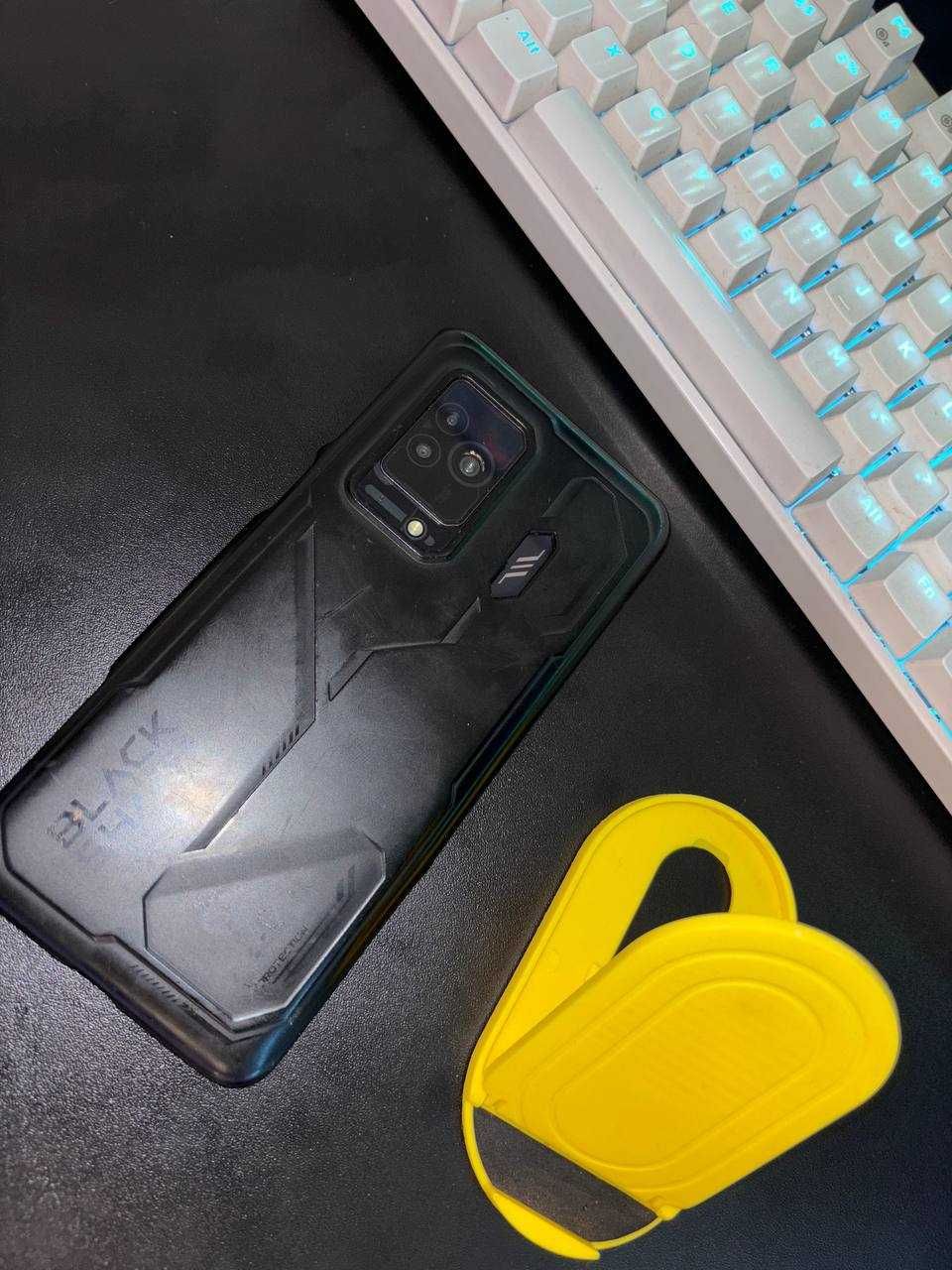 Black Shark 5 c коробкой чехлом и оригинал блок