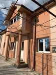 Casa cu etaj in Varvorul de Jos
