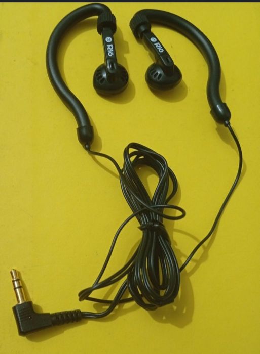 Vând Căști Sport audio Hi-fi, stereo cu suport flexibil