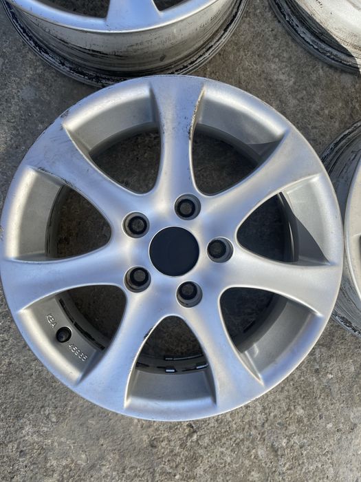 Vand jante pe 15 - 5x112 sau schimb cu altele 5x100 tot pe 15