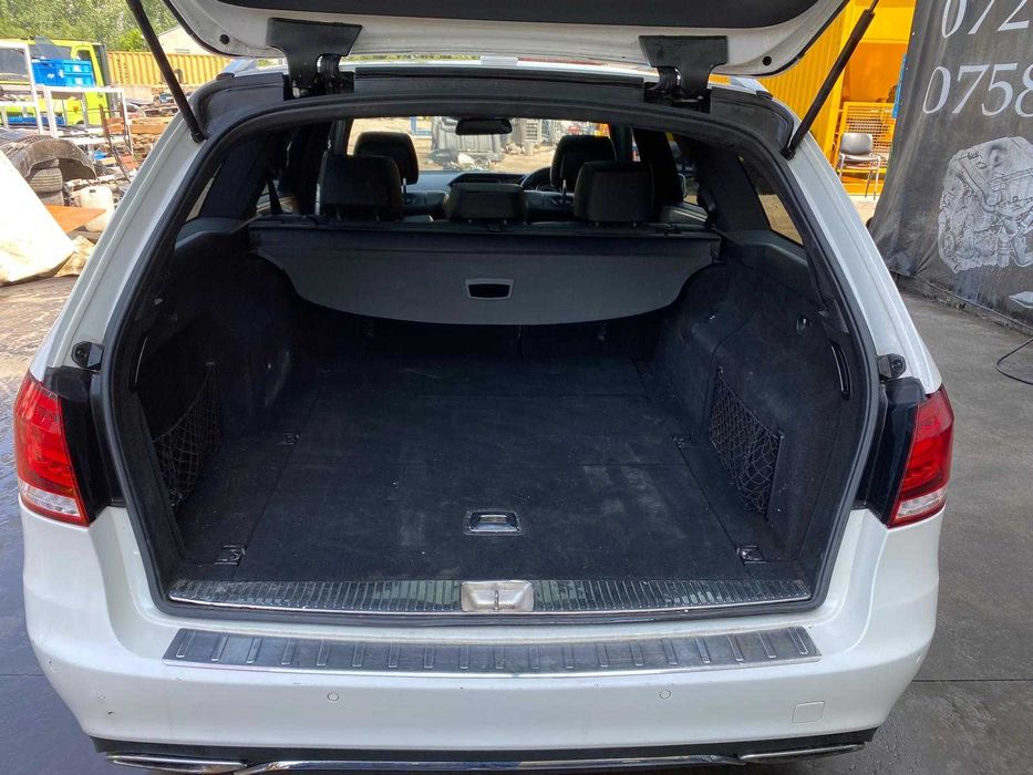 Dezmembrez e class w212 facelift breack/PANORAMIC/e220 OM651/far led/