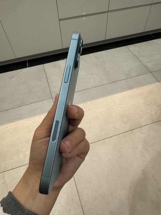 Iphone 16 plus 256gb почти новый
