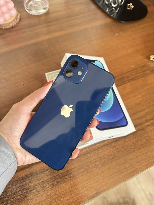 Iphone 12 , 64gb в идеальном состоянии