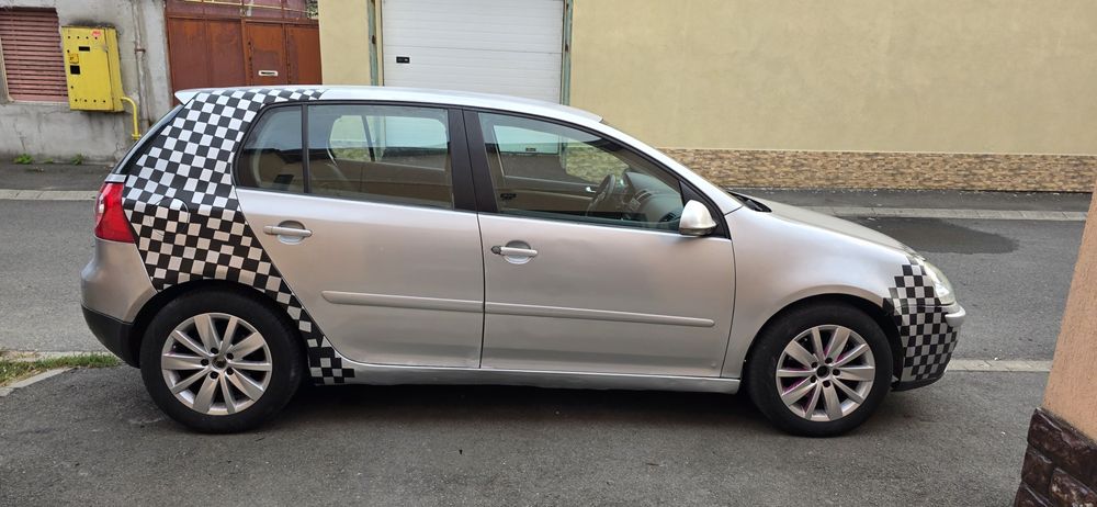 Vw golf 5, 1.9 tdi , 140 cp , înmatriculat cu fiscal  , 6 viteze