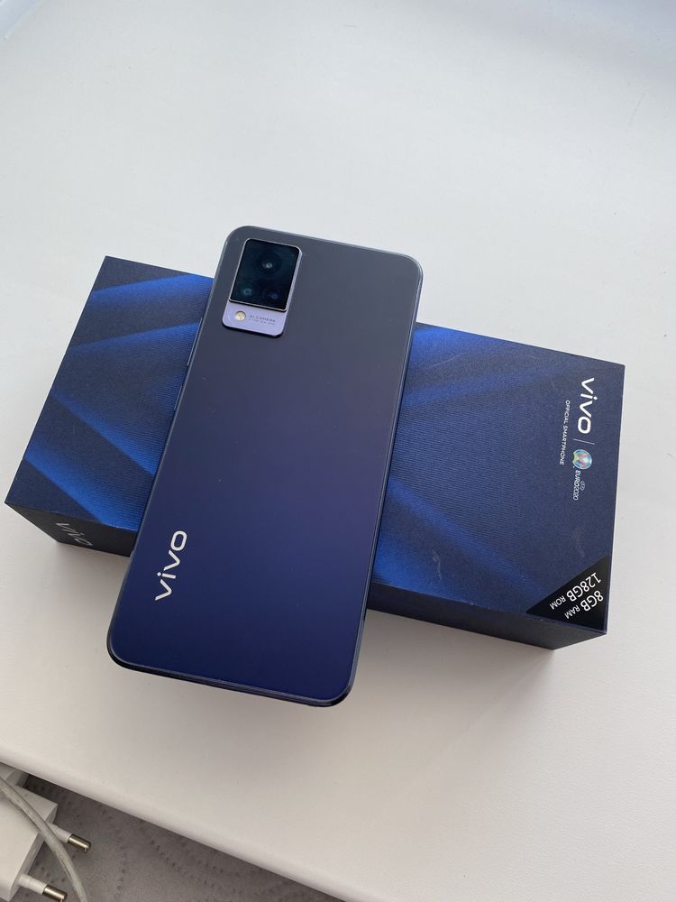 Смартфон vivo 21