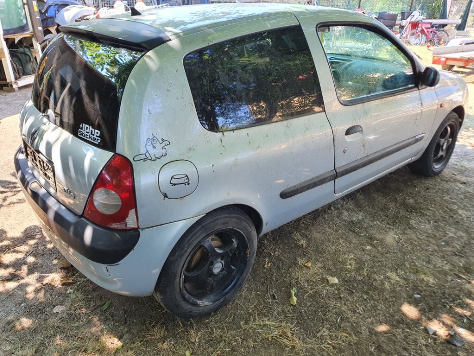 Haion din dezmembrari Renault Clio 2 Coupe 1.4benzina