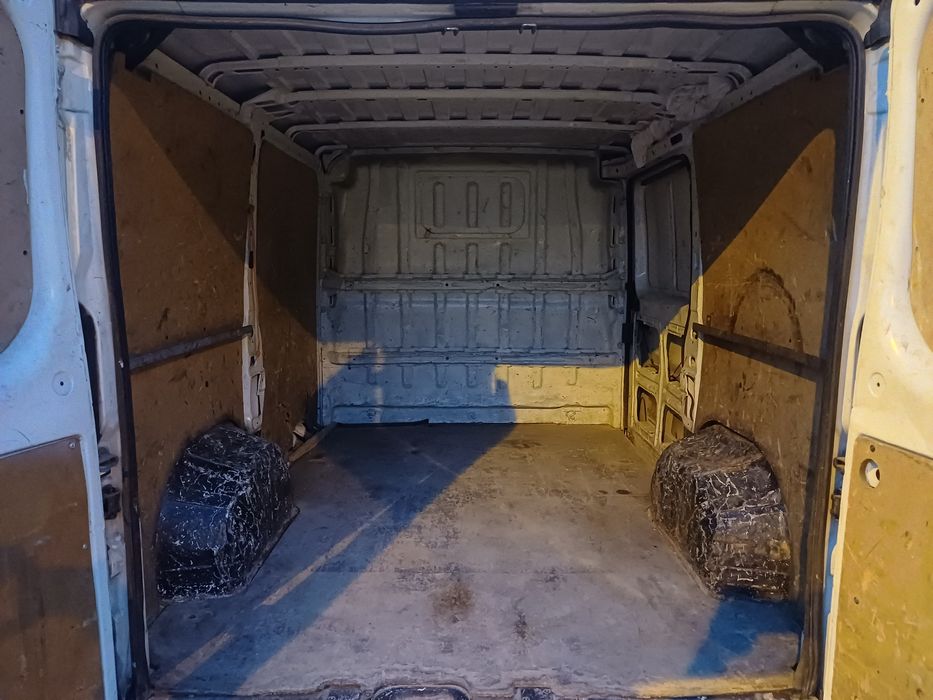 Transport marfa, moloz, debarasari etc 
Duba Citroen Jum