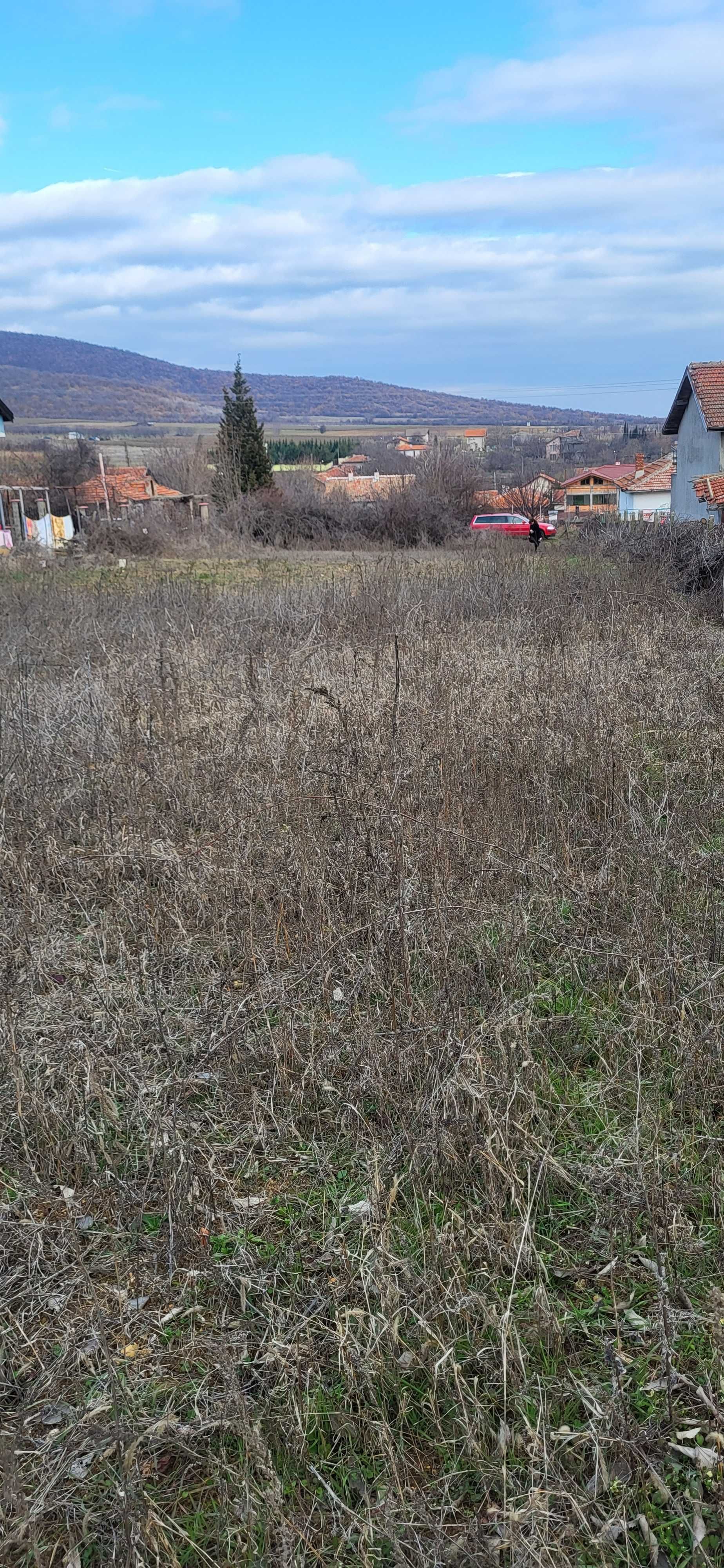 Парцел в село Колена