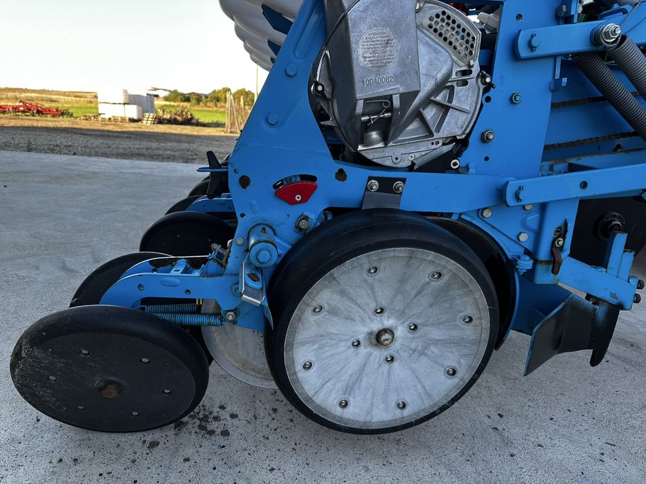 Vand Semanatoare monosem 6 randuri