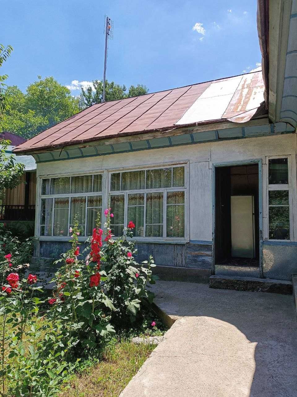 Отдых в красивом месте на Чарваке, поселок Богустан