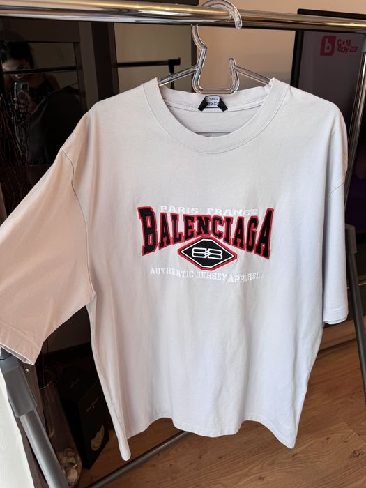 Тениски Balenciaga