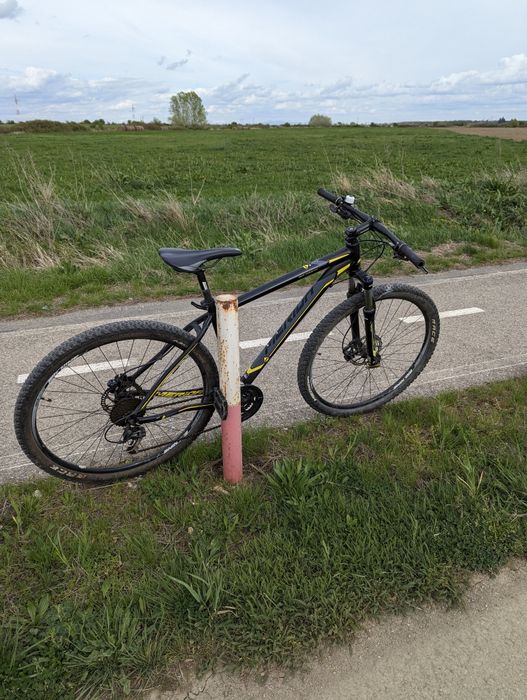 Vând bicicleta Merida 29"