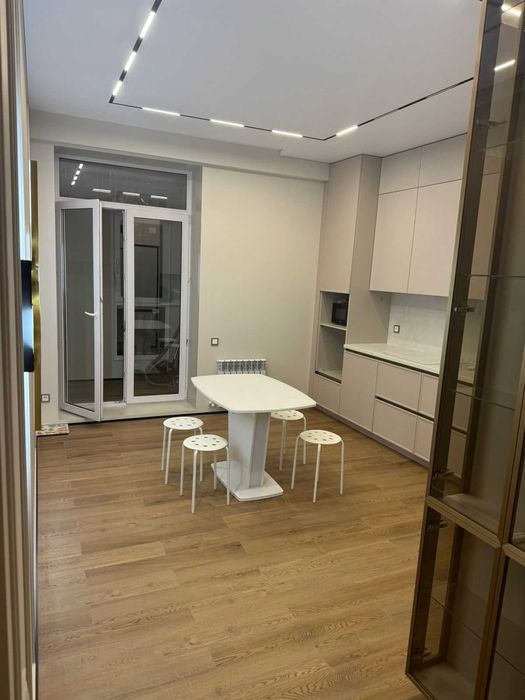 Продам 3-х комнатную квартиру в районе ЖАНА-КАЛА