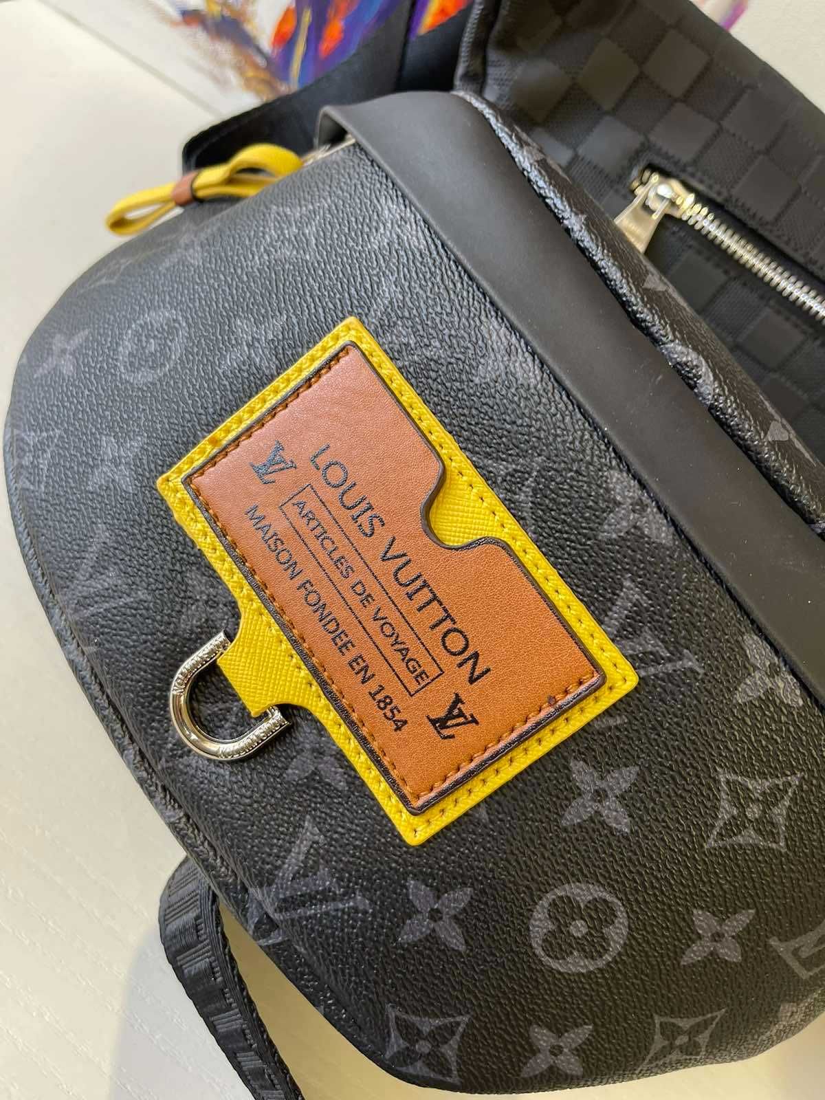 Чанта за кръст Louis Vuitton ЕА7 Gucci The Nord Face