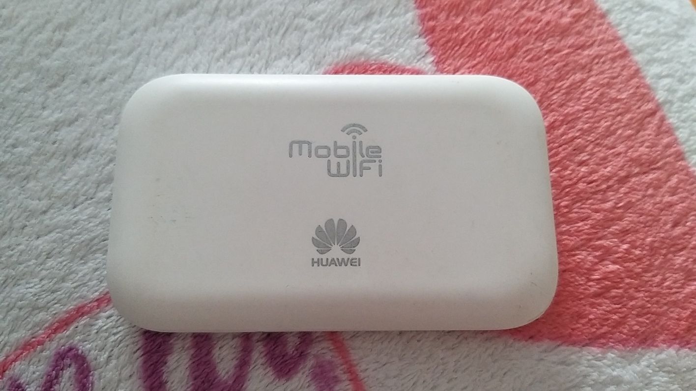 Modem/Router internet 4G Huawei E5573B Airbox