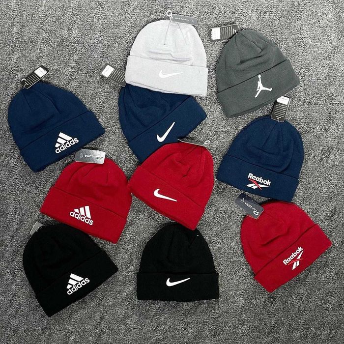 Зимняя шапка головные уборы Nike (1923)