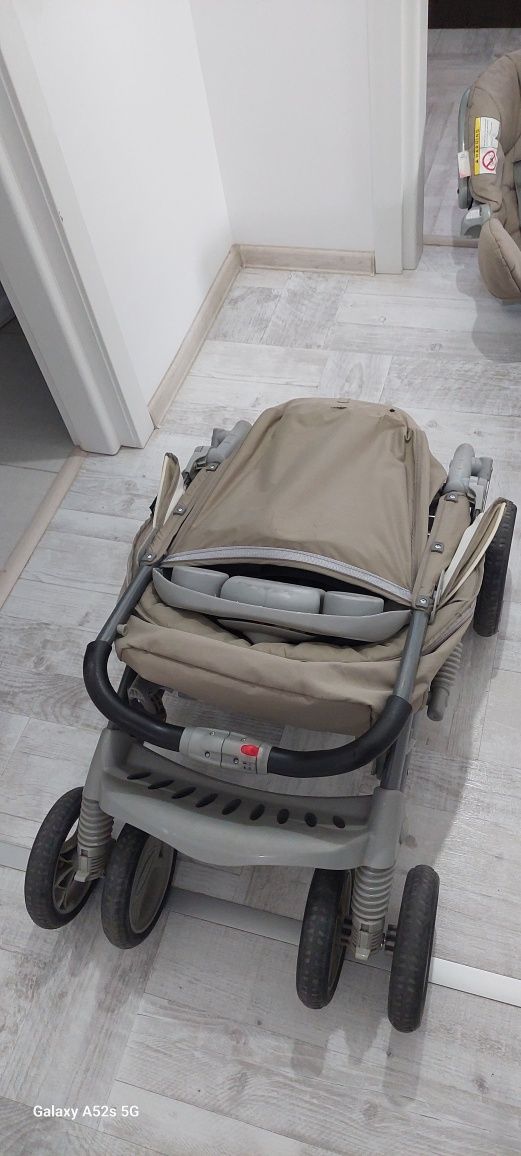 Cărucior Graco Quattro tour  Sistem complet cărucior scoica landou