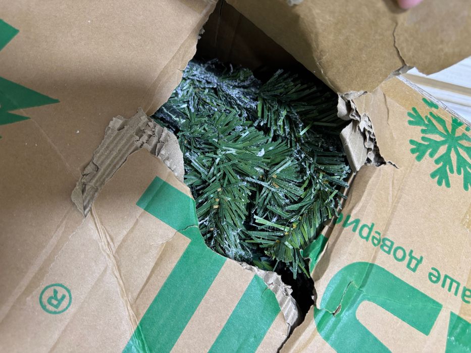 Продаётся новая ёлка/арча