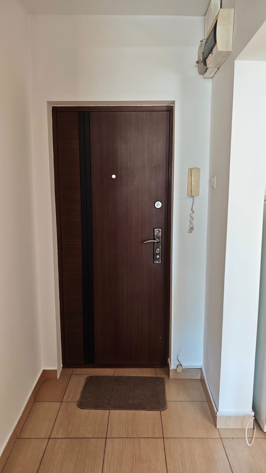 Garsonieră de închiriat – Vitan Olimpia