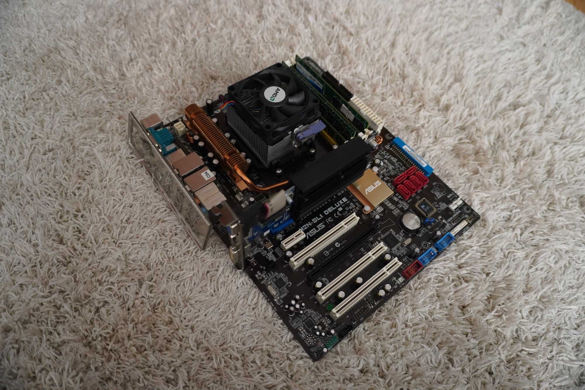 Комплект AMD ⁄дънна платка ⁄процесор ⁄рам памет ⁄видео карта ⁄