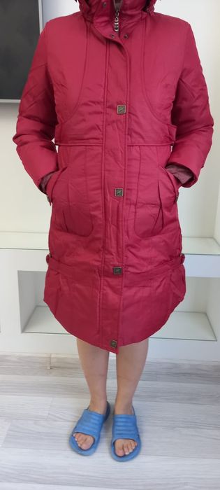 Продам женские куртки