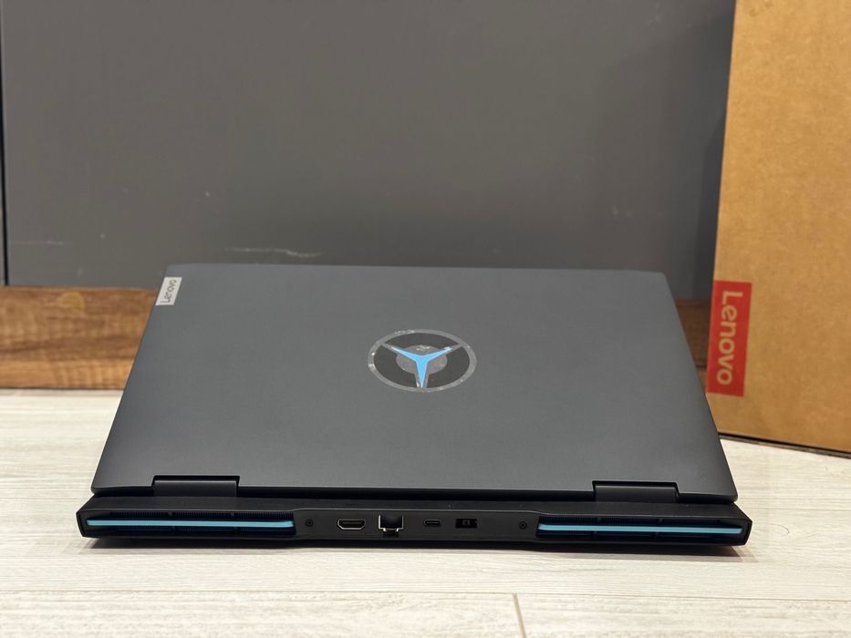 15.6 IPS 120hz /RTX 3050/i5 12450H / 16gb /512ssd / Legion