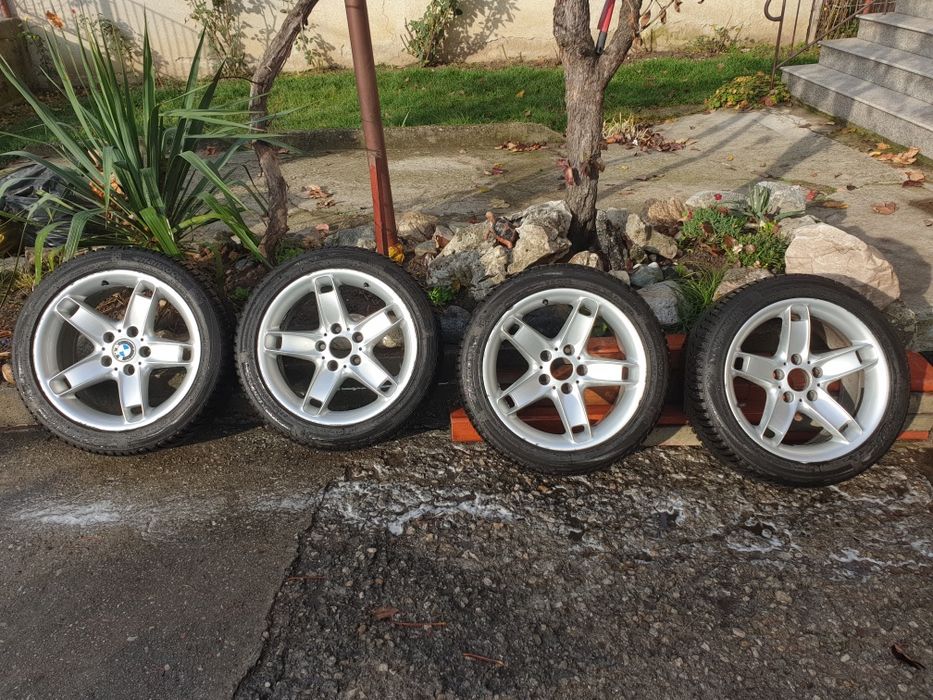 Зимни гуми с джанти 17" BMW