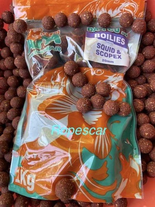 Boilies tare Squid & Scopex 20 mm. /5 kg. - Da-i cu Apa!