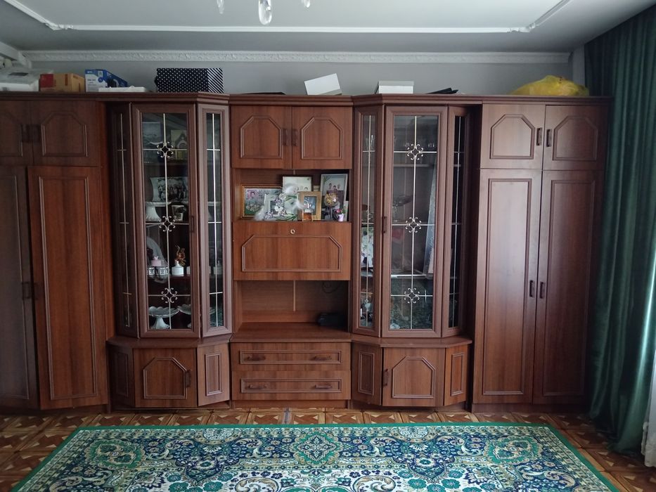 Продам стенку для гостинной