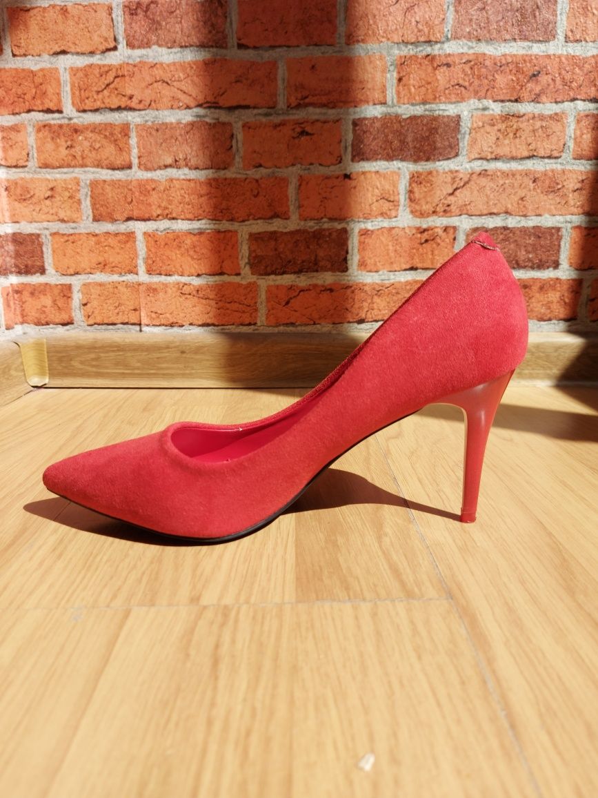 Pantofi eleganti cu toc cui pe roșu  (39)