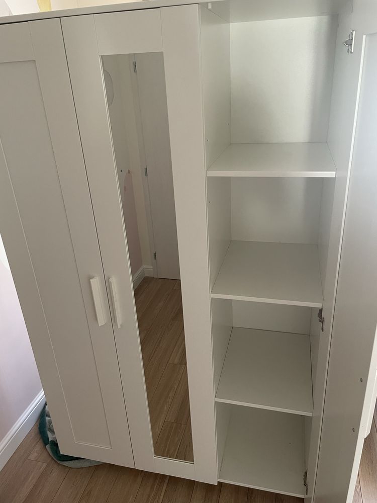 Трикрилен Гардероб IKEA Brimnes 190х120 см