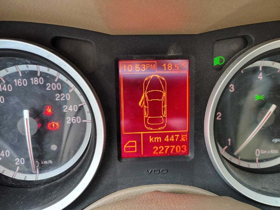 Alfa Romeo 159 INTRETINUTA cu cauciucuri de iarna