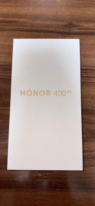 Telefon honor 400 de vanzare nou nout doar deschisa cutia in garantie