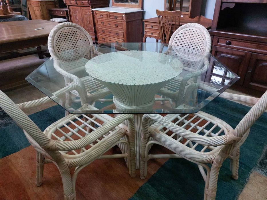 Градински комлект маса с 4 броя столове от естествен ратан