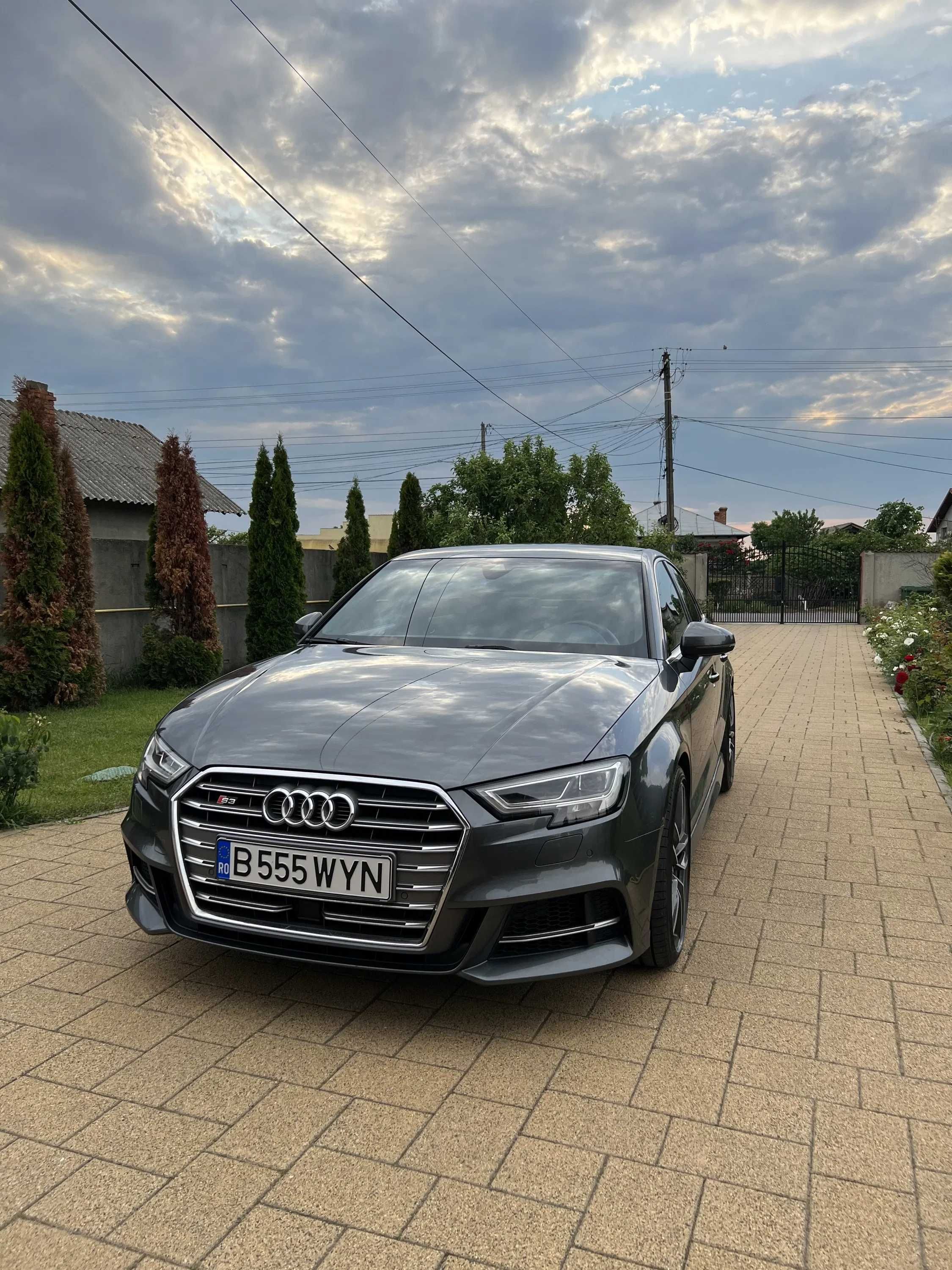 Audi S3 quattro S tronic 8V Facelift 310cp