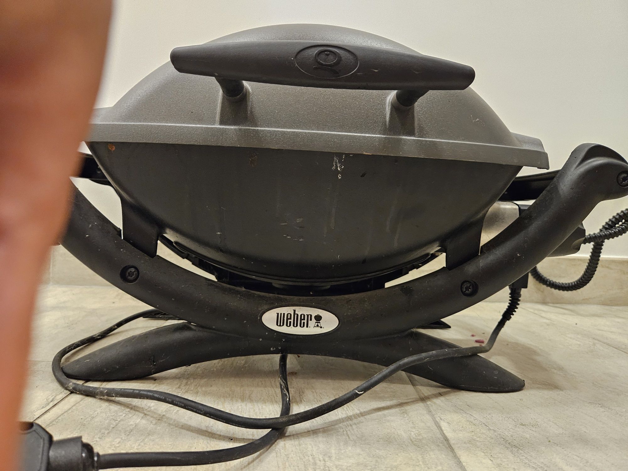Електрическо Барбекю Weber Q1400 Dark Grey