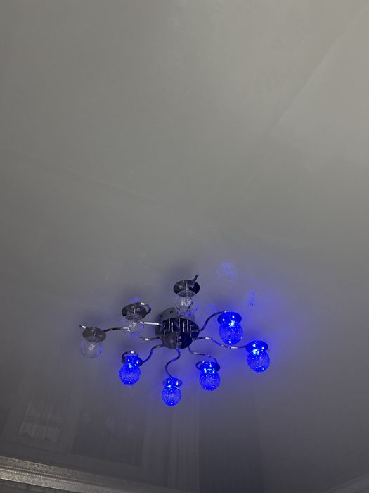 продам люстру……..