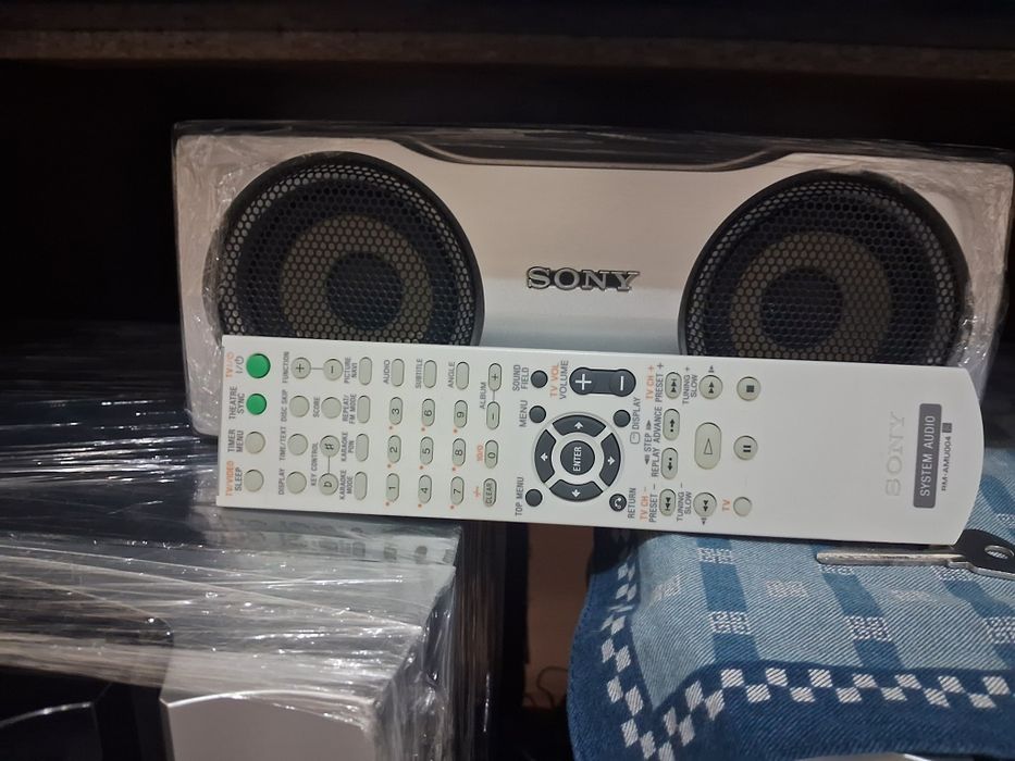 Музыкальный центр SONY 8400 WAT холати Ало янги DVD формат