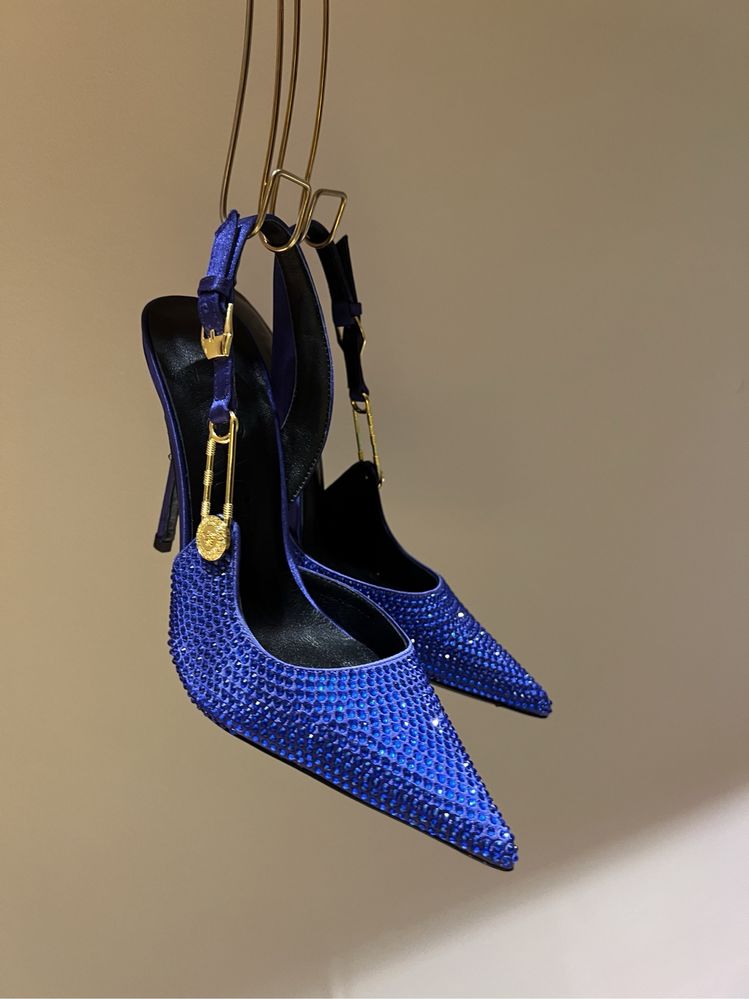 Pantofi Versace