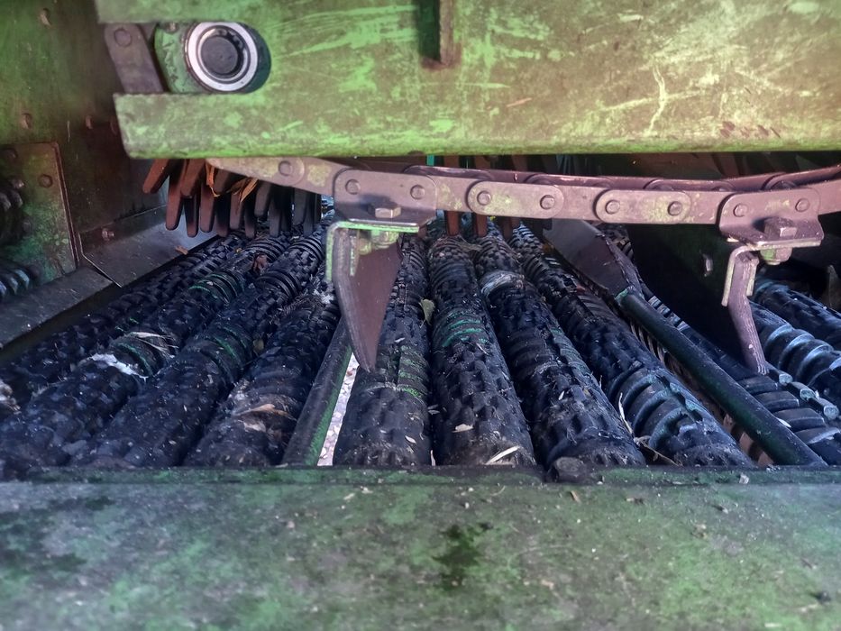 Vând culegătoare Deutz-Fahr Corliner 32-42