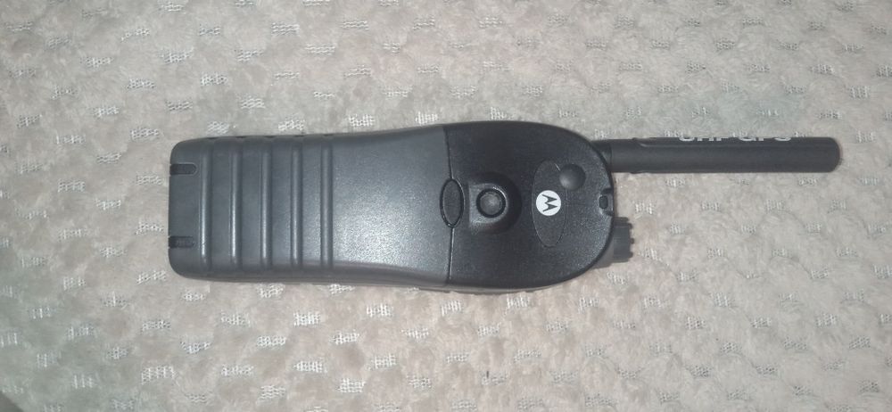 Vând radiotelefon Motorola TETRA MTH 800