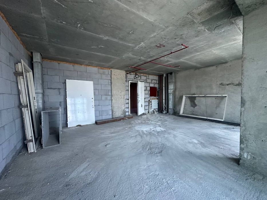 Kvartira sotiladi srochno 2