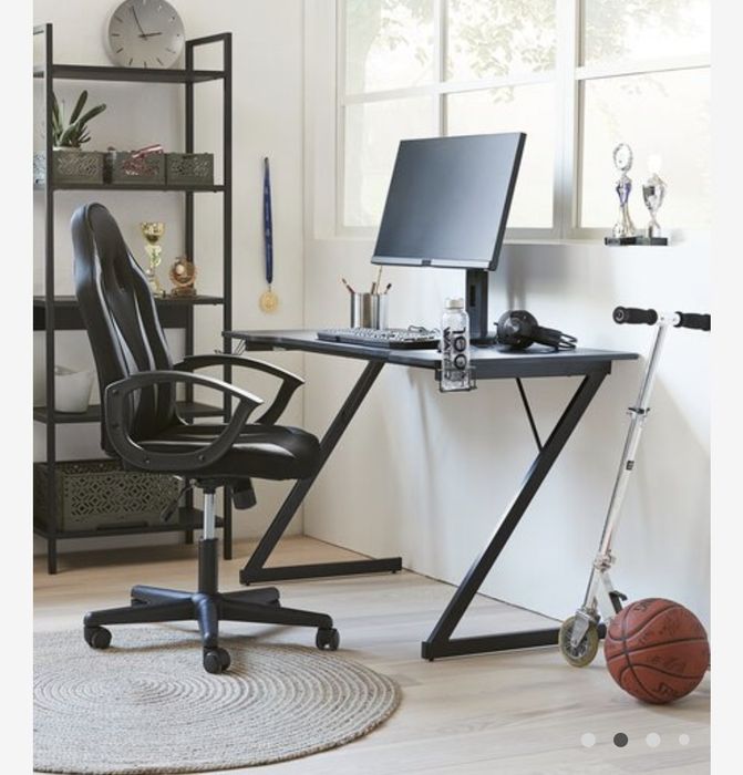 Birou gaming impecabil 60×120