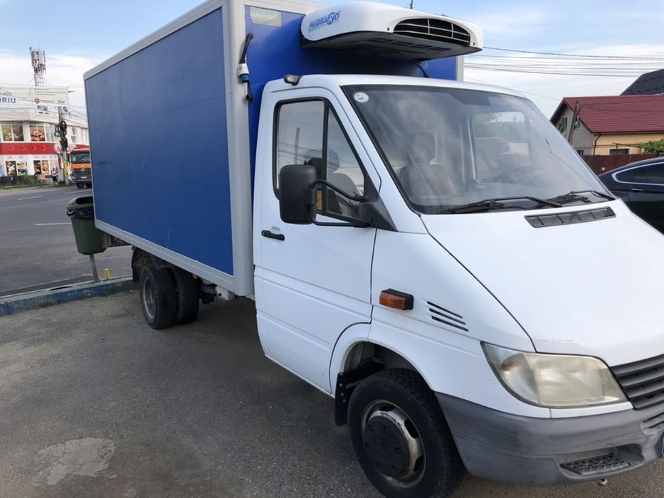 Dezmembrez merceds sprinter punte dubla