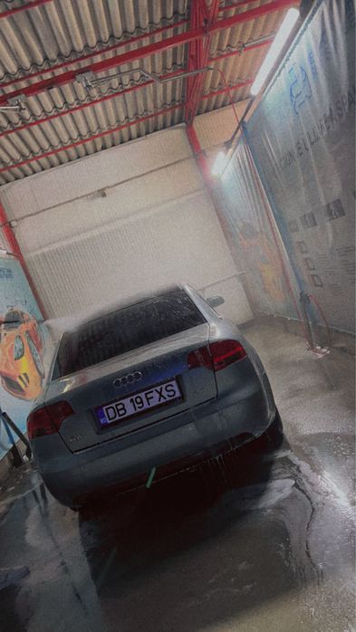 Vand Audi A4 B7 2.0 MPI