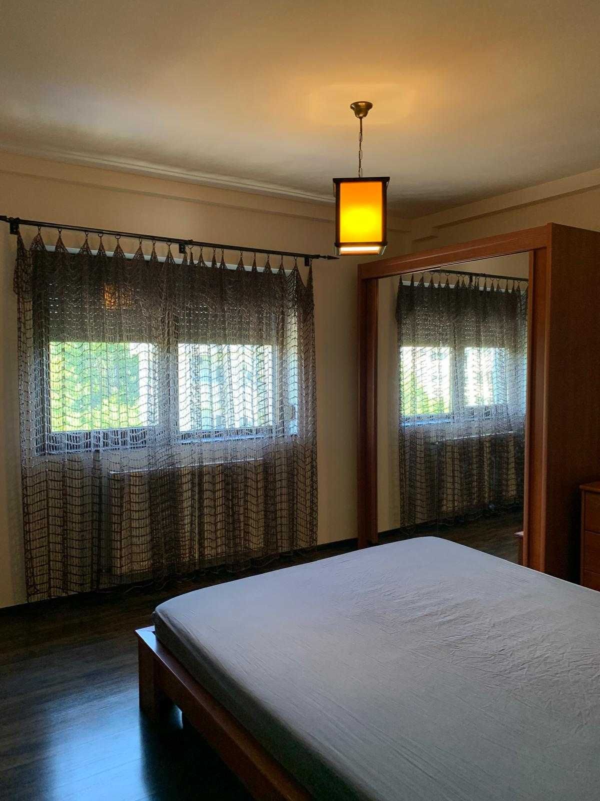 Particular vând apartament 2 camere București - Mall Vitan