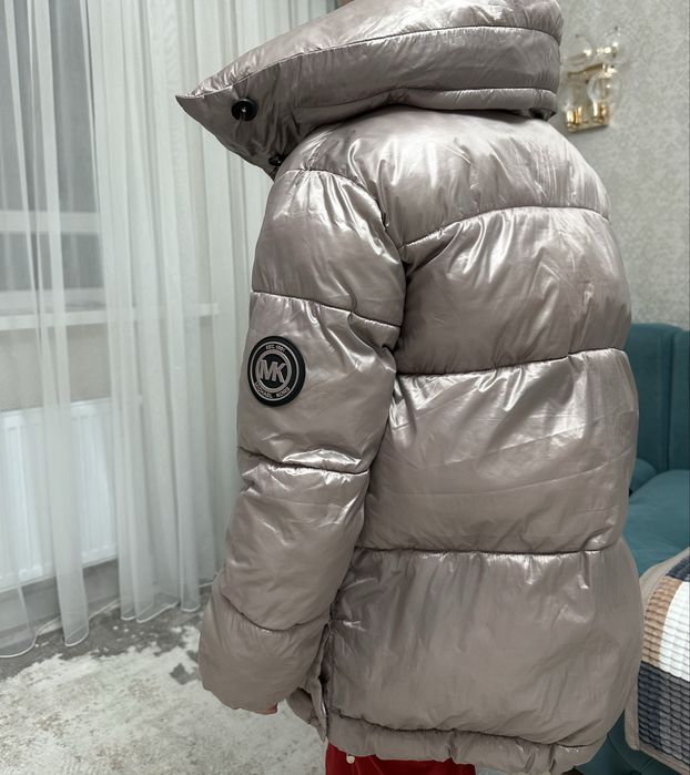 Продам подростковую куртку