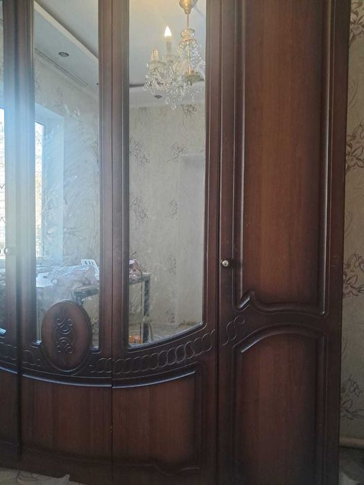 шкаф для одежды в отличном состоянии